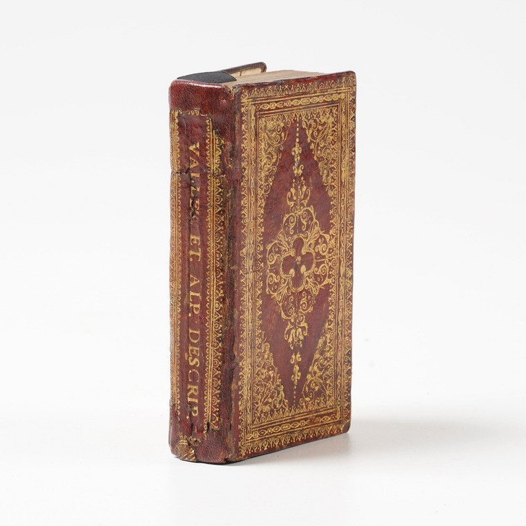Simler Josias Simler Josias Vallesiae Et Alpium Descriptio... Lugduni Batauorum, Ex Officina Elze...