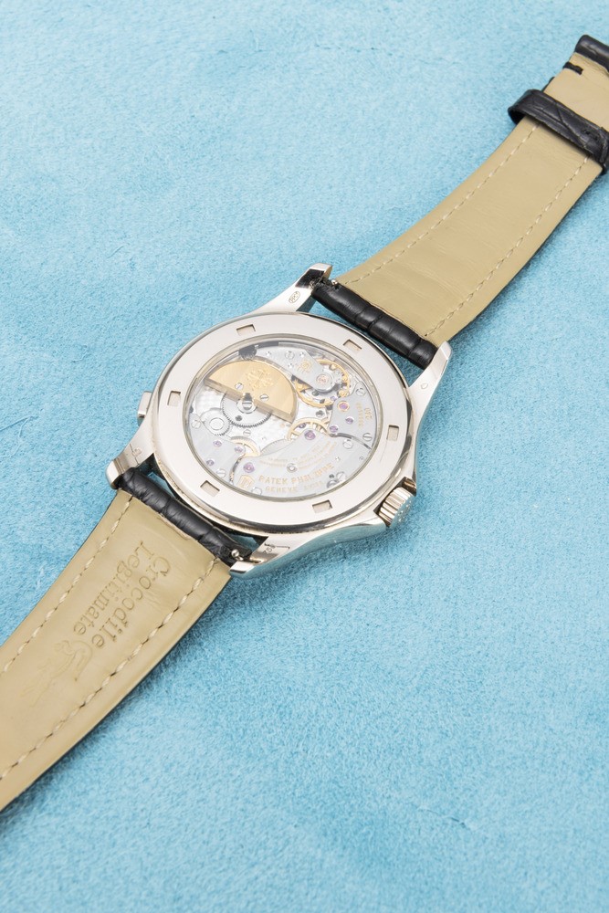 Patek Philippe - Elegante Worldtime Ref 5130g in Oro Bianco 18k, Disco Girevole con 24 Fusi Orari...