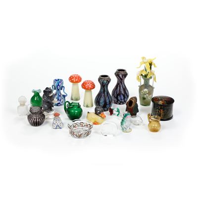 Lotto di Piccoli Oggetti in Vetro e Ceramica