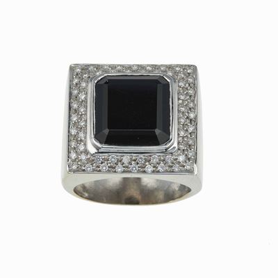Anello con Onice e Diamanti