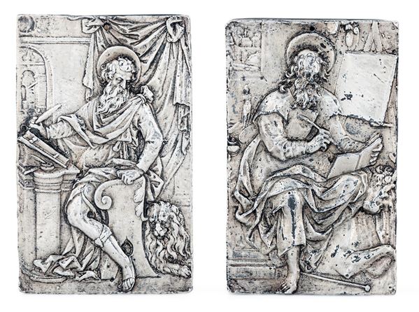 Quattro rilievi raffiguranti i quattro Evangelisti. Oreficeria del XIX secolo
