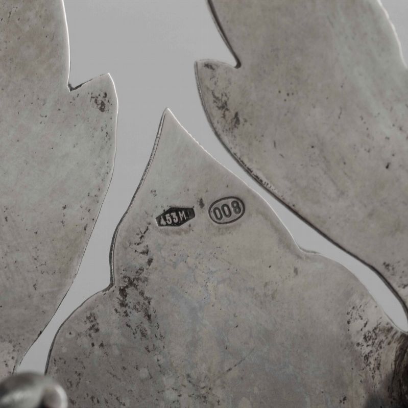 Argentiere Pierino Grecchi, Bugia a forma di foglia in argento fuso e sagomato (argenteria milane...