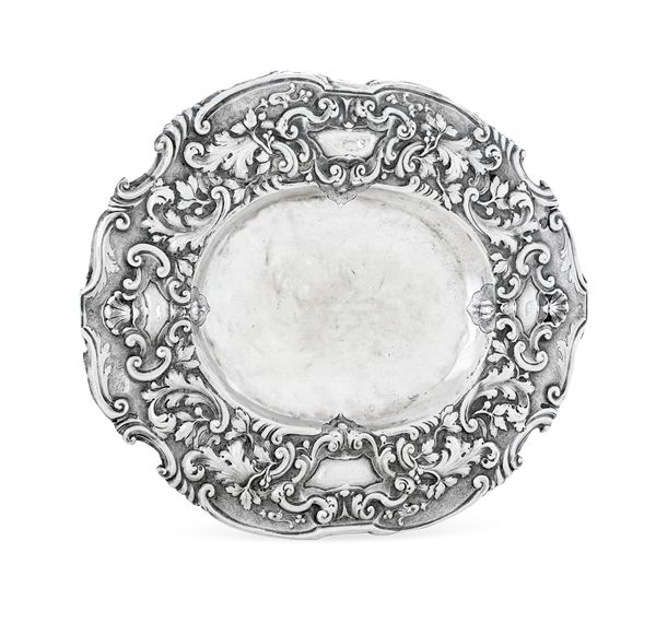 Vassoietto in argento, Genova, punzone Torretta 1757 (non pertinente)