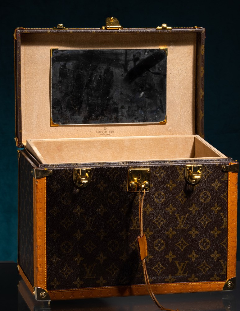 Louis Vuitton Beauty Case Vintage in Canvas Monogram e Pelle, in Buone Condizioni, Macchie All'in...