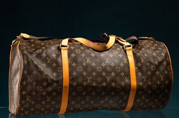 Louis Vuitton Borsone Keepal con tracolla in canvas monogram, tracolla in tela in cuoio, in ottime condizioni