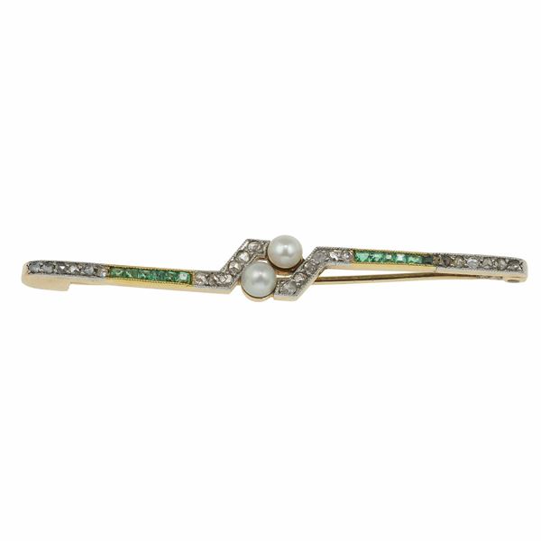 Diamond, emerald, pearl and low karat gold brooch