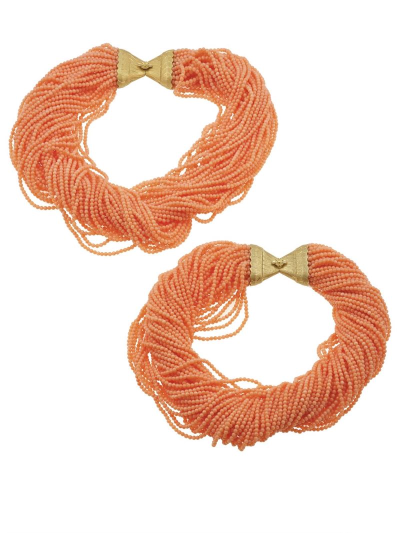 Coppia di collane a più fili di corallo aranciato  - Asta Fine Jewels - Cambi Casa d'Aste
