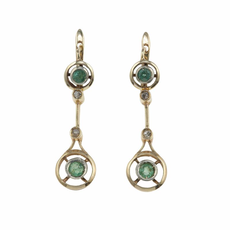 Emerald and rose-cut diamonds earrings  - Auction Jewels - Cambi Casa d'Aste