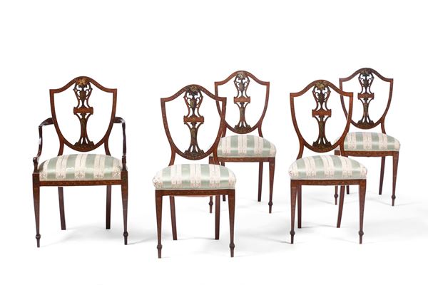 Lotto di 4 sedie e una poltrona in satinwood. Inghilterra, XIX secolo