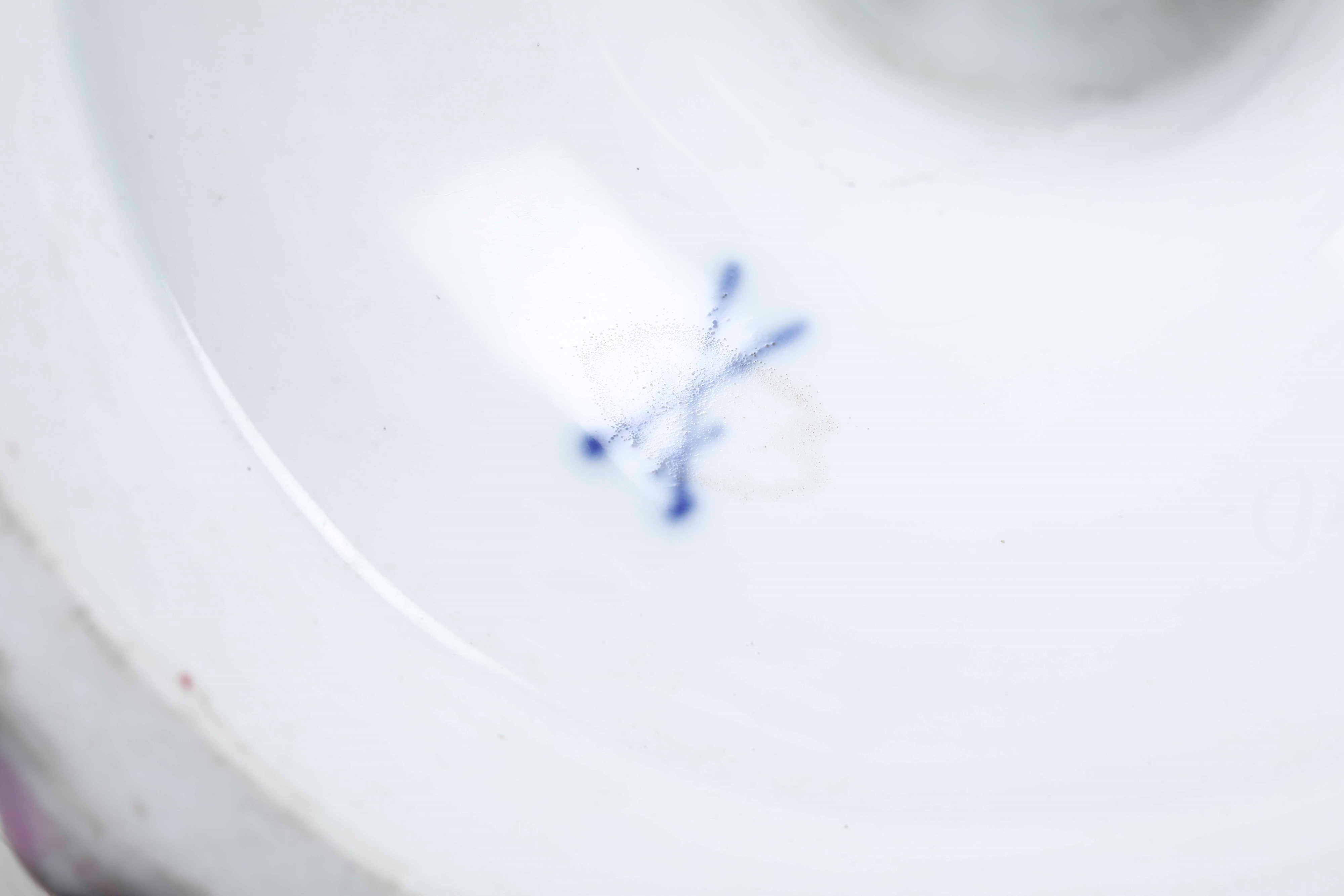 Coppia di Candelieri.meissen, XX Secolo.