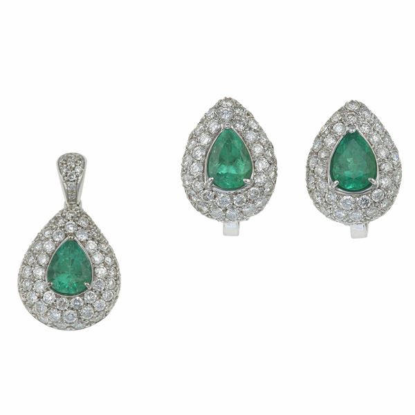 Demi-parure composta da orecchini e pendente con smeraldi Colombia e diamanti