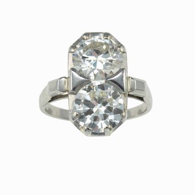 R.A.G. Torino, Anello con diamanti taglio brillante: 1,95 ct e 2,06 ct