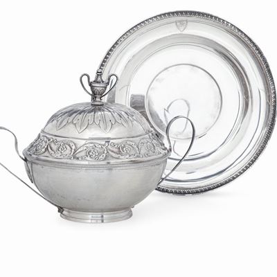 Tazza da Puerpera e Piatto. Torino, Fine XVIII Inizi XIX Secolo. Assaggiatore Giuseppe Fontana (1...