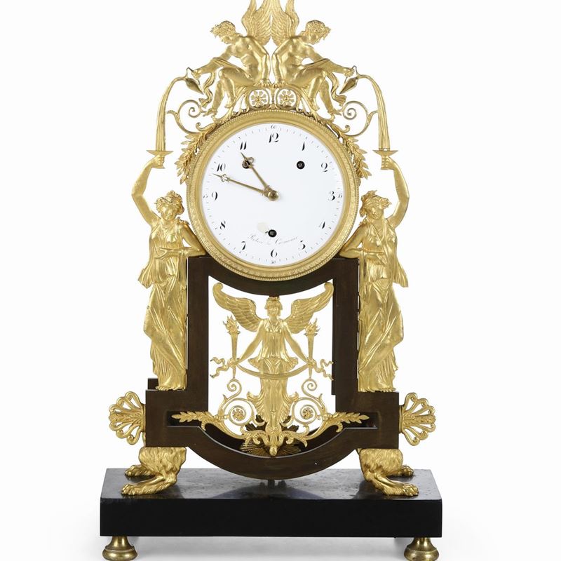 Pendola da tavolo in bronzo fuso e dorato. Francia XIX secolo, Robert & Courvoisier  - Asta Dimore Italiane - Cambi Casa d'Aste