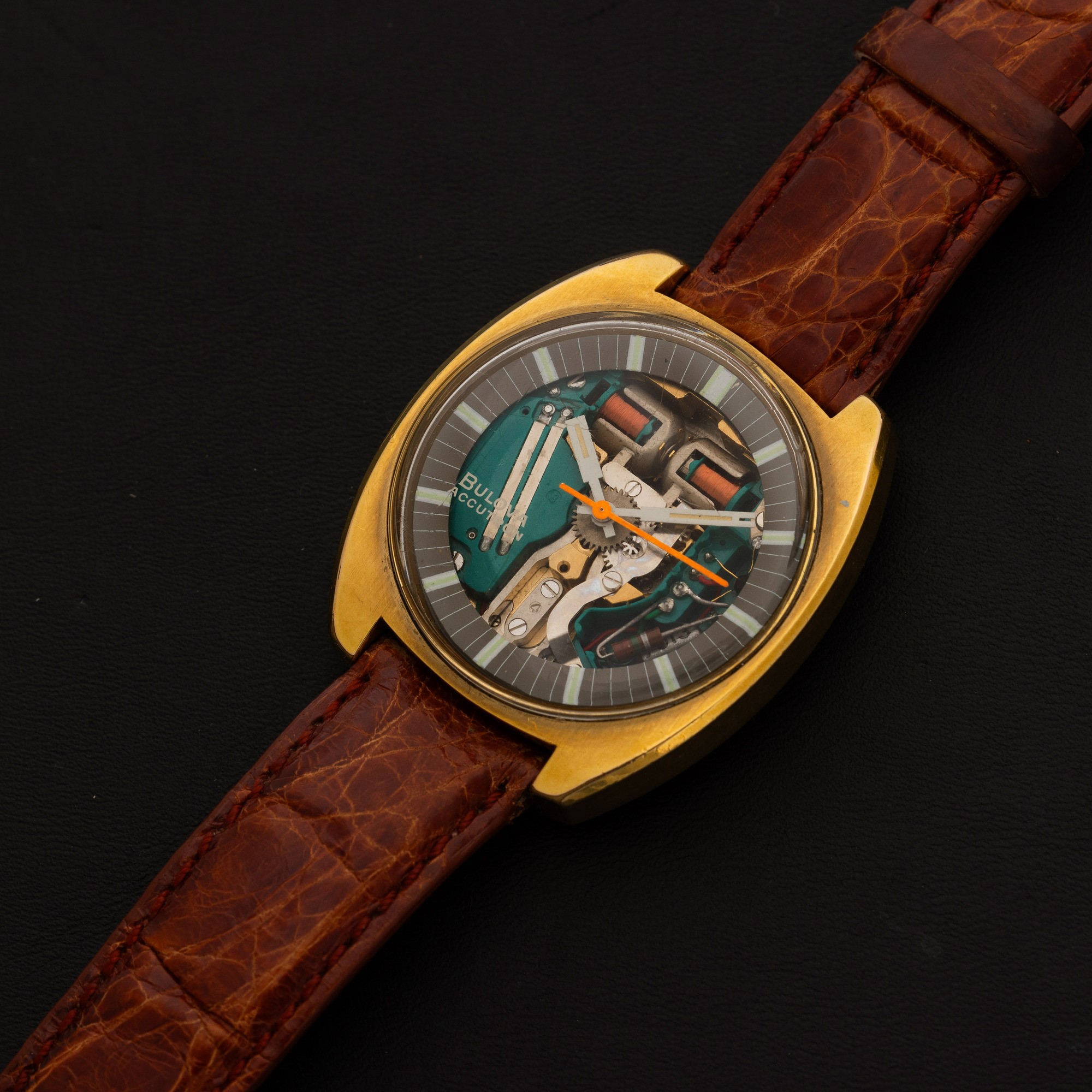 Bulova - Accutron Spaceview Laminato con Quadrante a Vista di Forma Tonneau, Cinturino in Pelle, ...