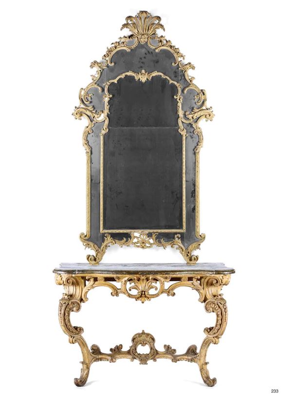 Console con specchiera in legno intagliato e laccato. XVIII secolo