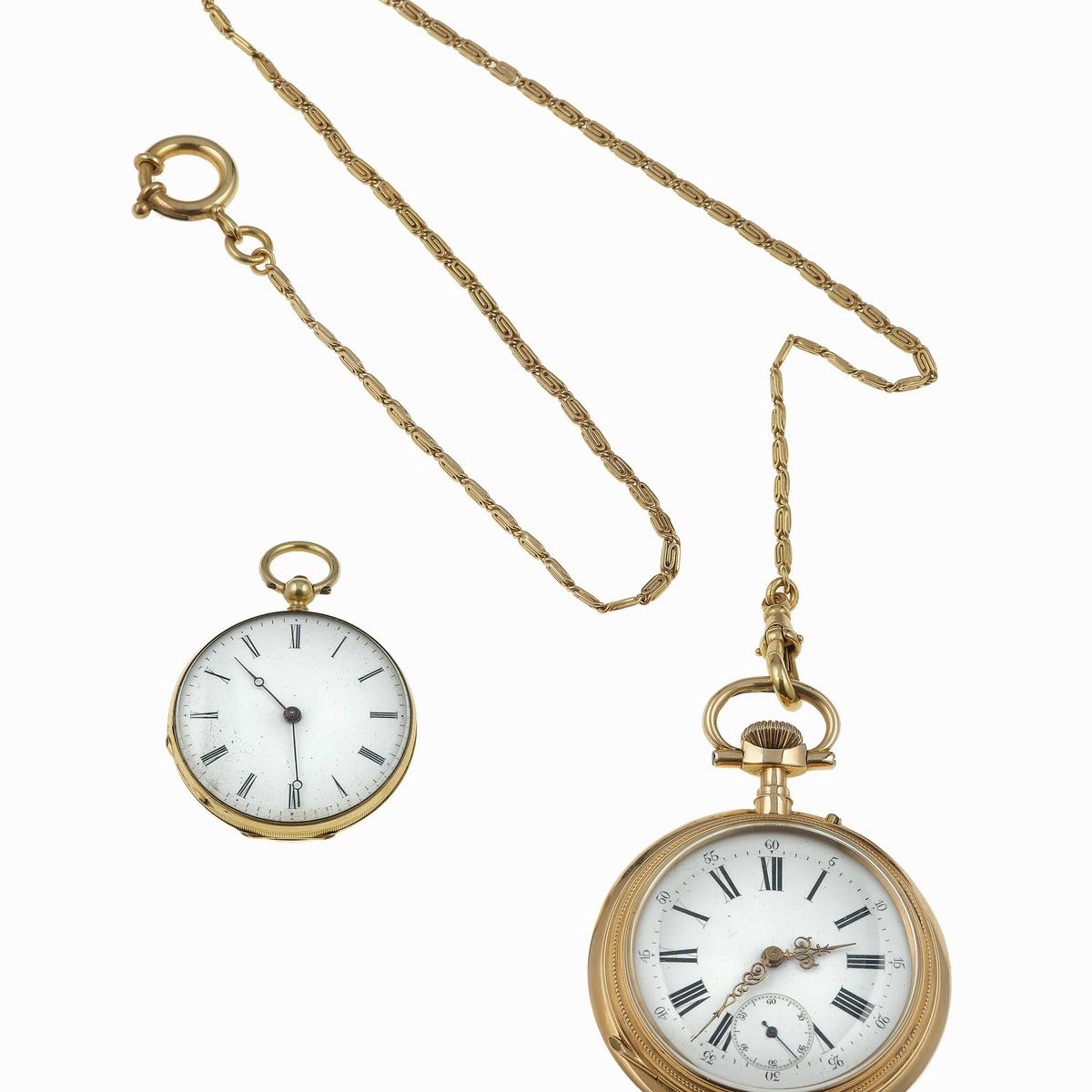 Due Orologi da Tasca Cesellati, uno con Catena