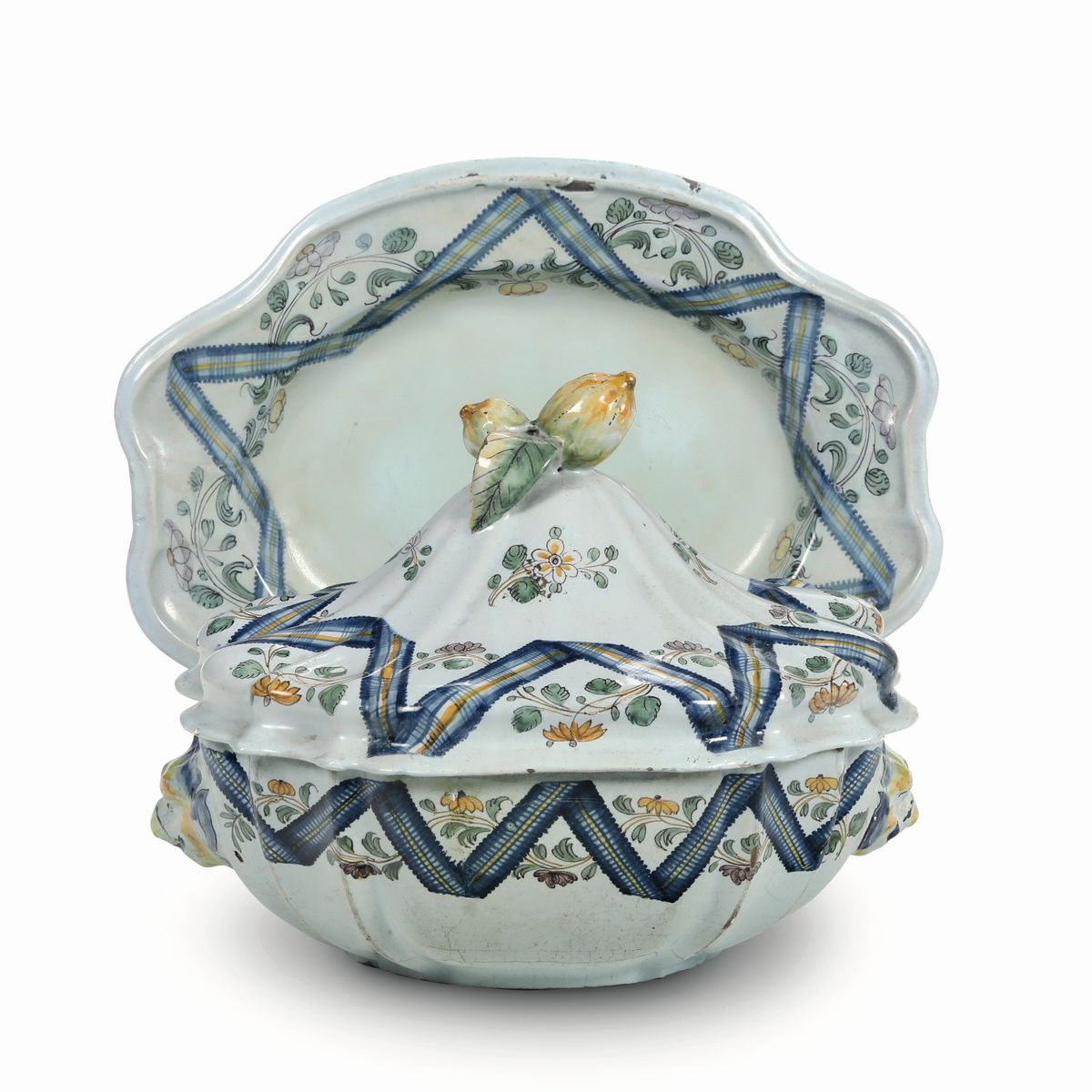 Una Zuppiera, un Coperchio e un Piattonapoli, 1780 Circa