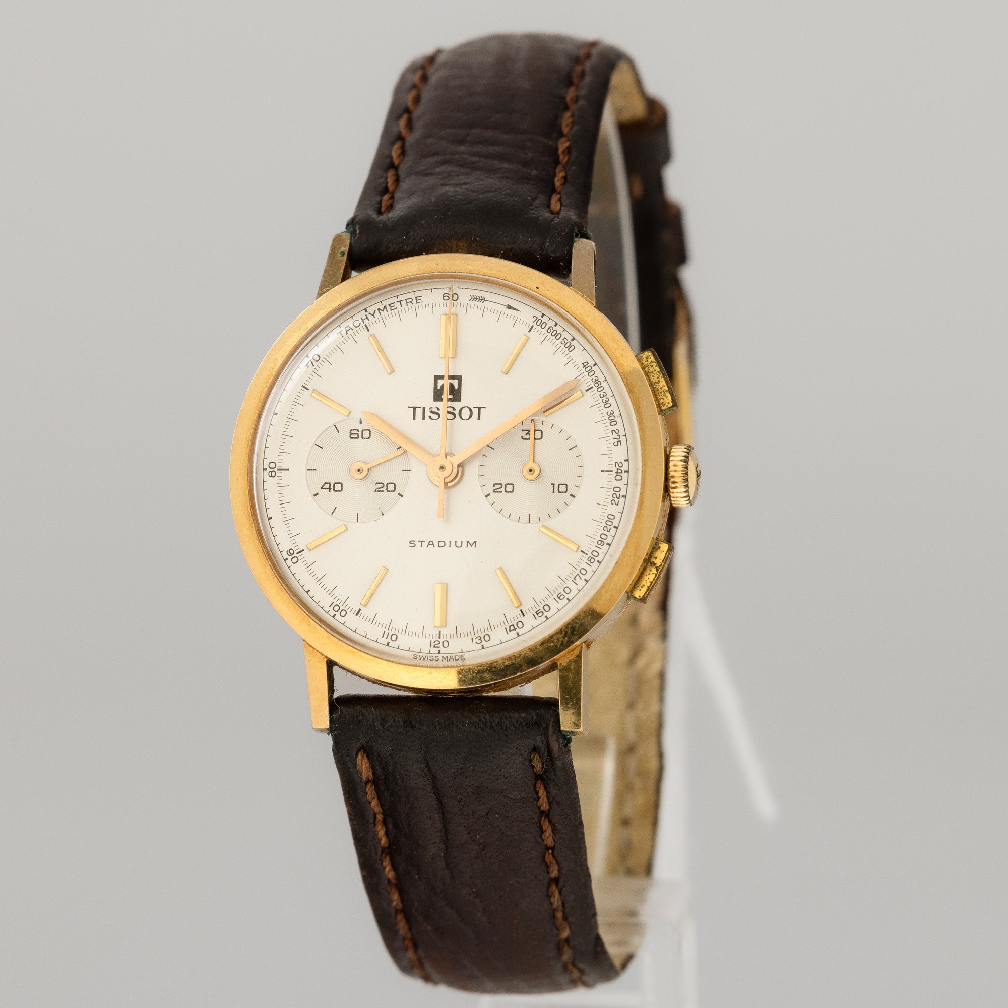 Tissot - Stadiu, Cronografo Due Contatori in Oro Giallo 18k, Tasti Quadri e Quadrante Argentè, 34...