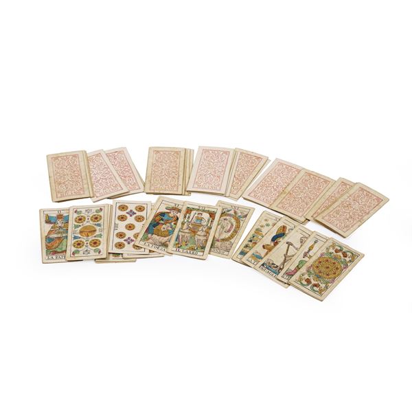 Mazzo completo di 78 carte dei tarocchi. Milano XIX secolo