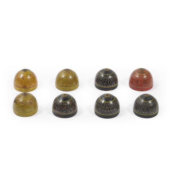 Un set di pedine Pachisi/Chaupar, India XIX-XX secolo