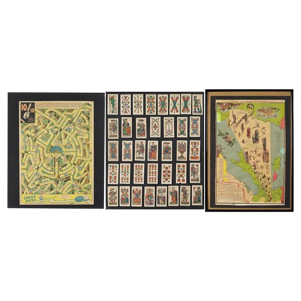 Gioco da tavolo "Corsa in Tripolitania", "10 e 10"  e alcune carte dei tarocchi