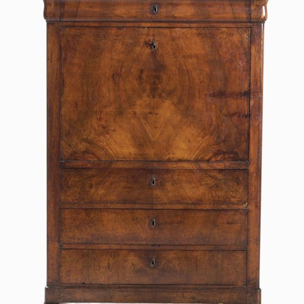 Secretaire lastronato in noce. XIX-XX secolo