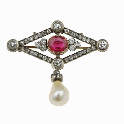 Spilla, perla naturale e gemma sintetica, montatura in oro e argento
