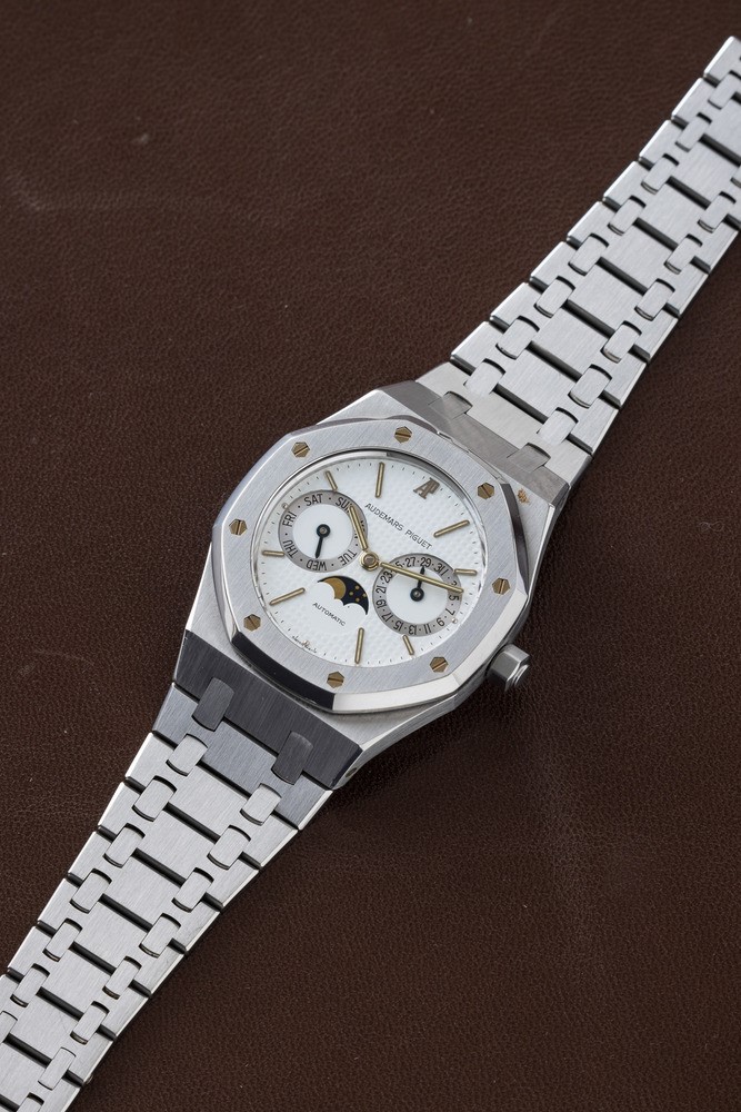 Audemars Piguet - Sportivo ed Elegante Royal Oak Day-date con Fasi Lunari, Automatico Quadrante B...