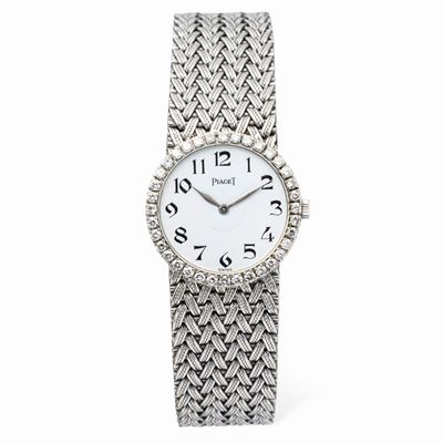 Raffinato Orologio in Oro Bianco 18k con Bracciale a Maglia Intrecciata Integrato, Ghiera in Diam...