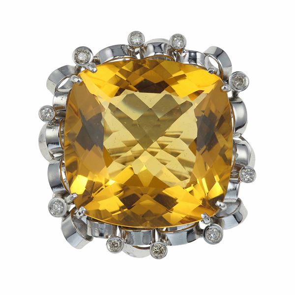 Citrine and gold cocktail ring