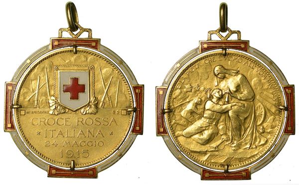 REGNO D’ITALIA. VITTORIO EMANUELE III DI SAVOIA, 1900-1946. Medaglia in oro della Croce Rossa Italiana 24 maggio 1915.