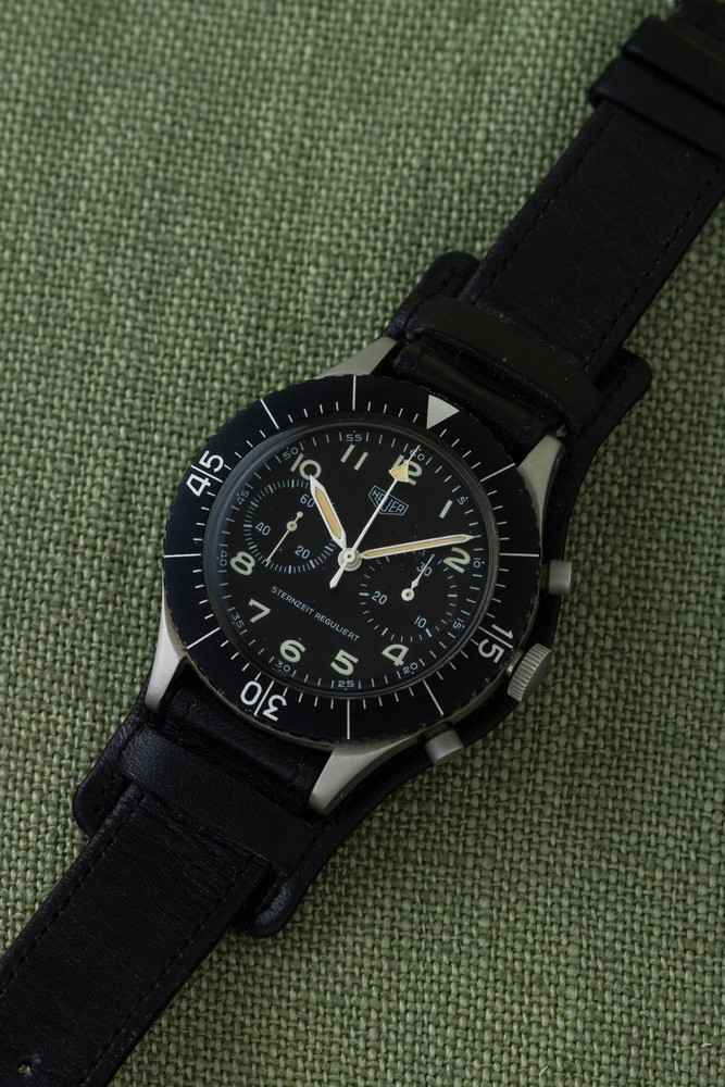 Heuer - Raro ed Importante Bund "sterneitz Reguliert" in Acciaio, Cronografo con Ritorno in Volo ...