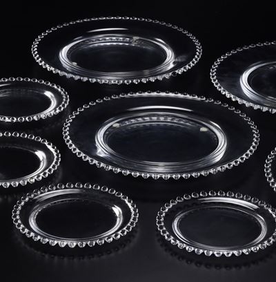Sedici Piatti "andlau" Francia, Manifattura Lalique, XX Secolo
