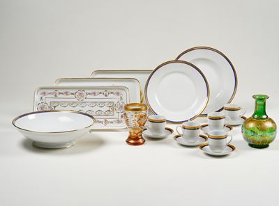 Parte di un Servizio, Ceramiche e Vetri Diversi, XX Secolo.