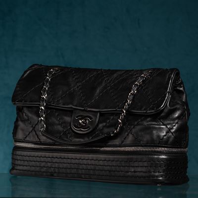 Chanel Timelessein Pelle con Zip, con Dust Bag, Buone Condizioni, con Certificato di Autenticità