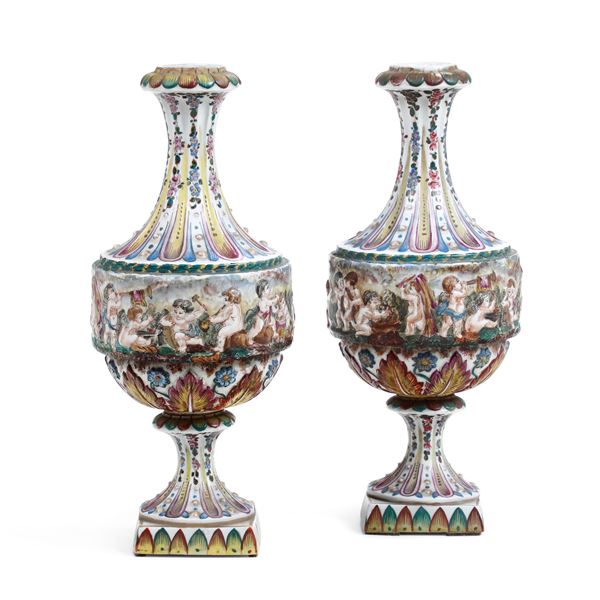 Coppia di vasi Decorazione di un pittore indipendente, seconda metà del XIX secolo
