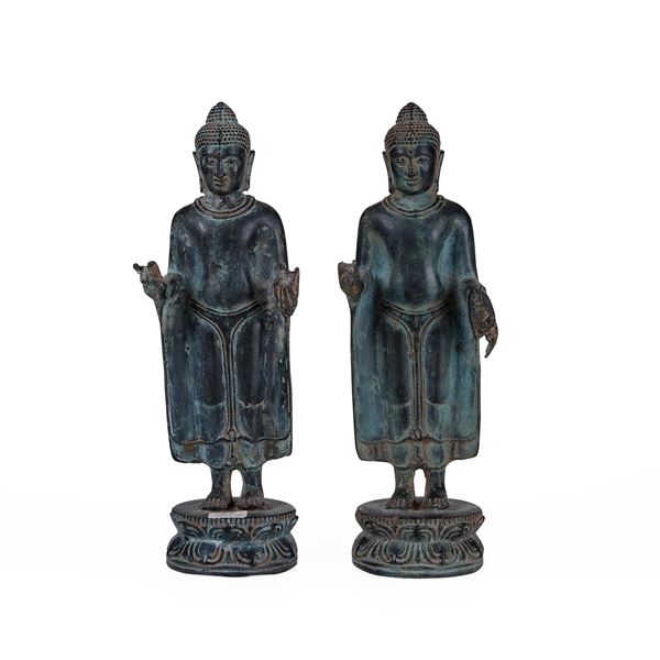 Coppia di divinità in bronzo, Indonesia, XX secolo