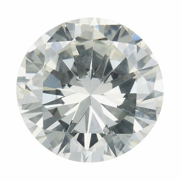 Diamante taglio brillante di ct 5.79, colore N, caratteristiche interne SI2, fluorescenza UV debole