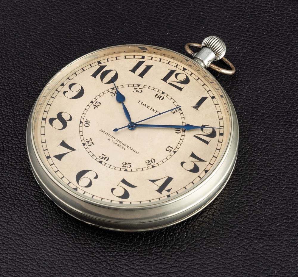 Longines - Raro Cronometro da Scrivania in Acciaio Dato in Dotazione All'istituto Odrografico Reg...