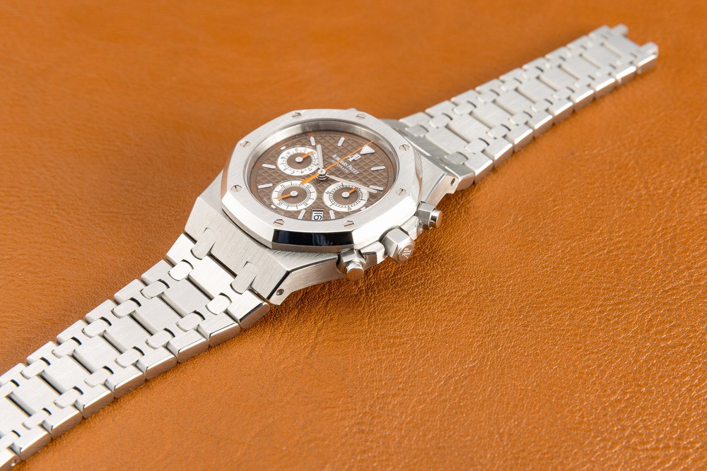 Audemars Piguet - Affascinante e Sportivo Royal Oak Chrono 26300 St in Acciaio con Quadrante Marr...