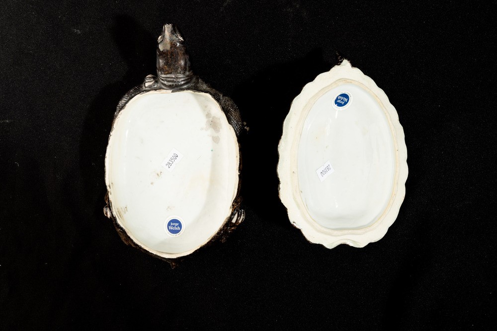 Coppia di Tartarughe con Coperchio, Cina, Dinastia Qing, Periodo Qianlong (1736 - 1795)