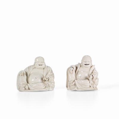 Coppia di Budai in Porcellana Blanc De Chine, Cina, Dinastia Qing, Epoca Kangxi (1662-1722)