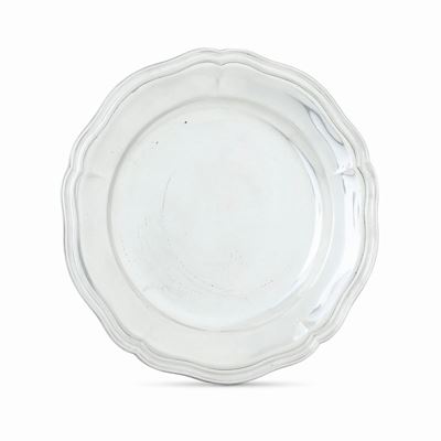 Piatto. Argenteria Italiana del XX Secolo. Argentiere Cesa, Alessandria
