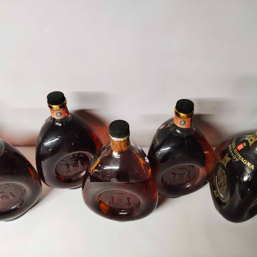 Vecchia Romagna Etichetta Nera, Brandy