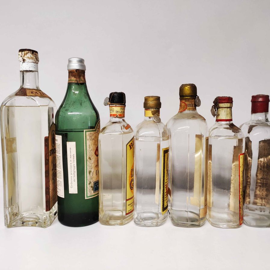 Stock, Martinazzi, Buton, Vlahov, Ciuti, Grant's, Sarti, Dry Gin