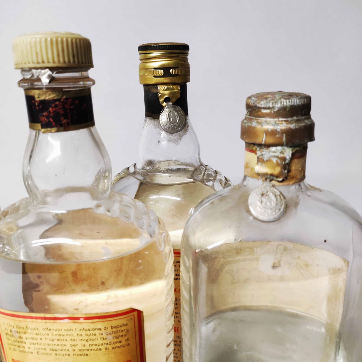 Sarti, Buton, Stock, Dry Gin