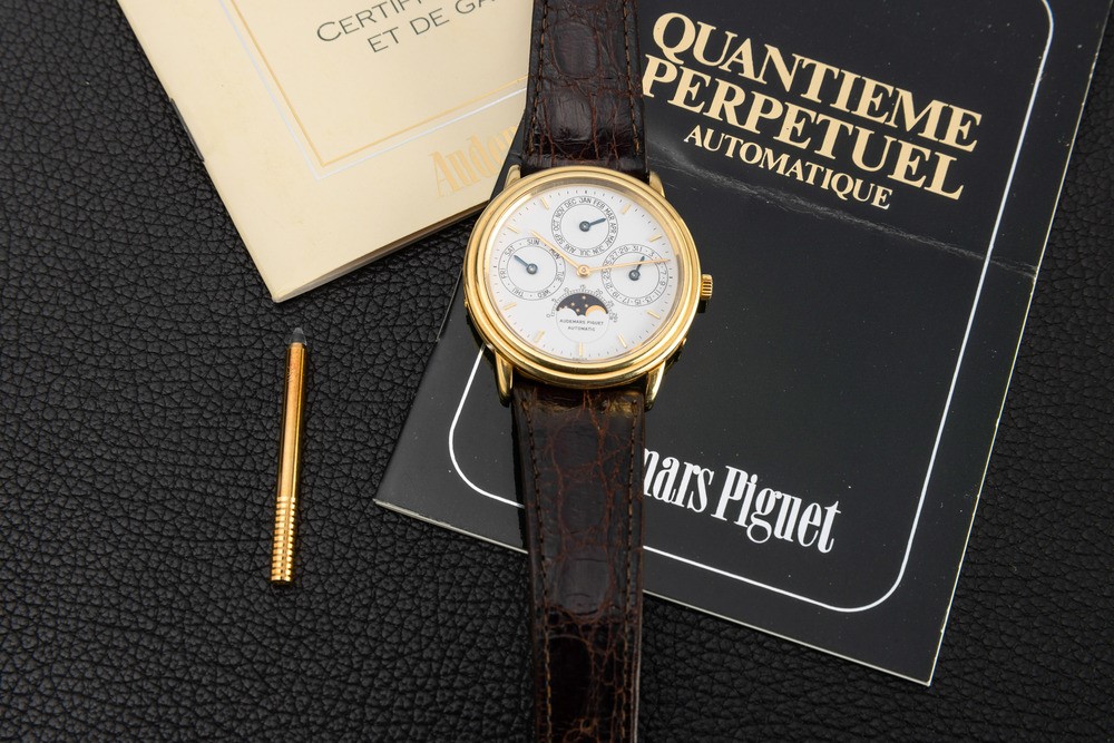Audemars Piguet - Fine ed Elegante Quantieme Perpetuel Ref Ba5548 Automatico con Quadrante Bianco...