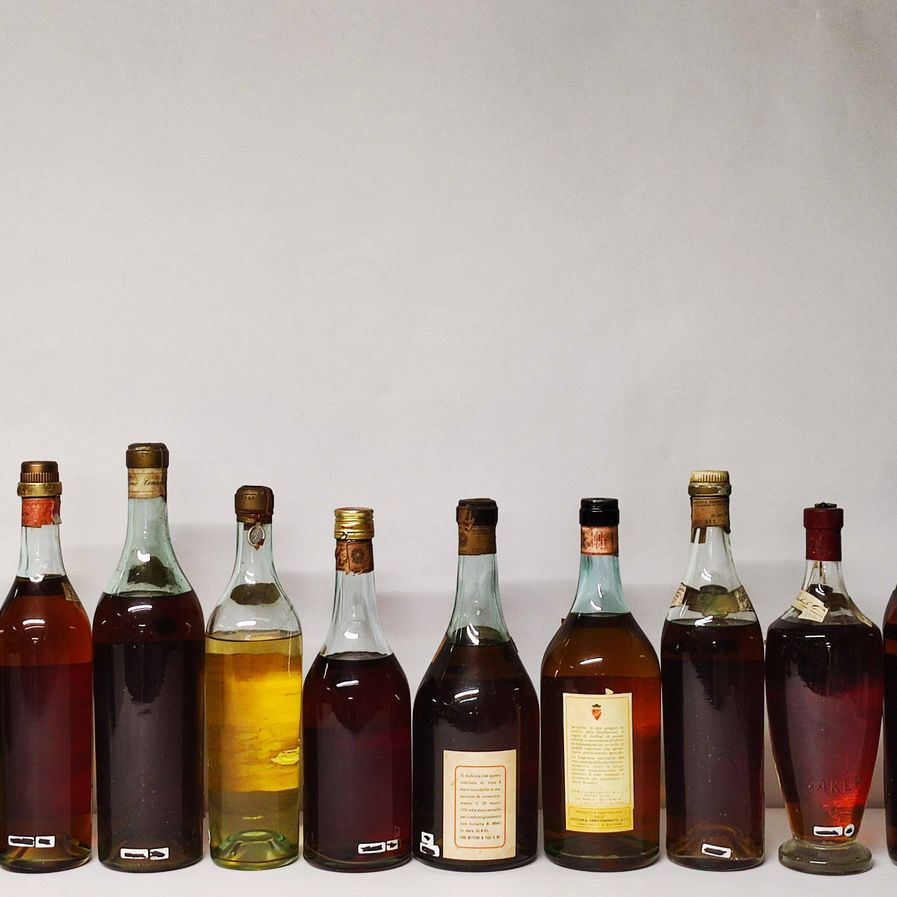 Buton, Fogolar, Barker, Bettitoni, Sarti, Cognac e Brandy Italiani