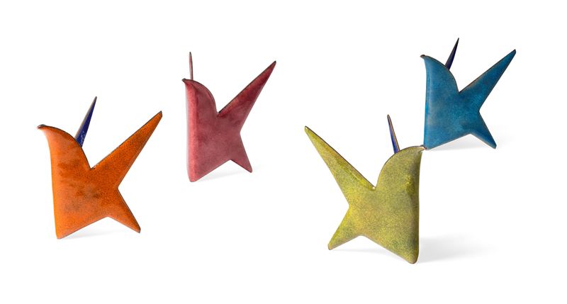 Gio Ponti e Paolo De Poli
 : Gruppo di 3 uccellini piccoli e 1 grande (piccoli) azzurro chiaro, arancio, verde chiaro (grande) rosso scuro   - Auction Design Properties - Cambi Casa d'Aste